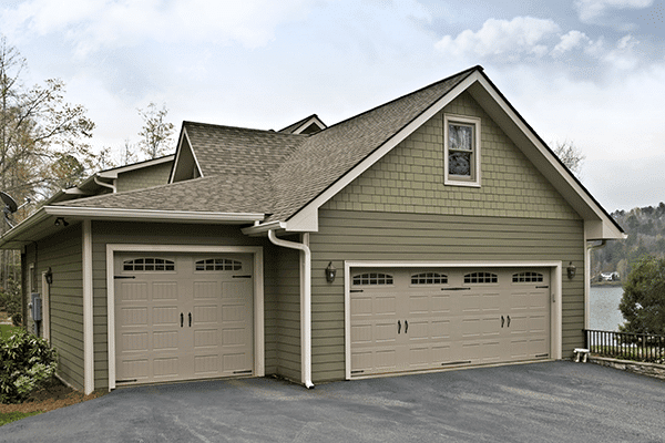 buy-garage-doors-portland-oregon-600x400